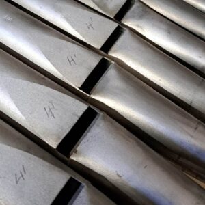 Velká kovová píšťala (principál)